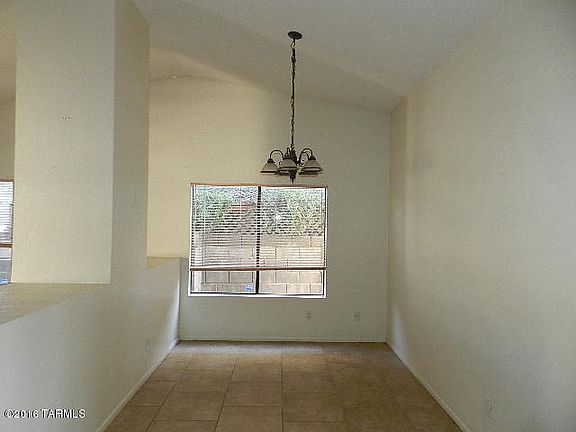 5th image of 5209 W Aquamarine St