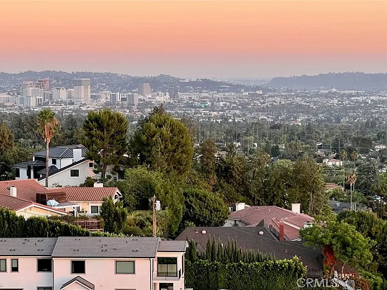1345 Paseo Redondo — Photo 2