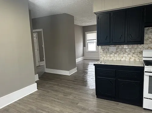 60 Cove St #3 Photo 1