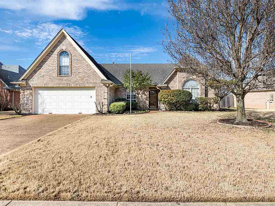 1st image of 619 Shelley Renee Ln