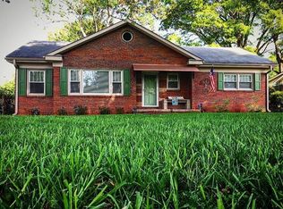 1043 Roanoke Ave, Charlotte, NC 28205