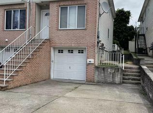 95 Perry Ave #1, Staten Island, NY