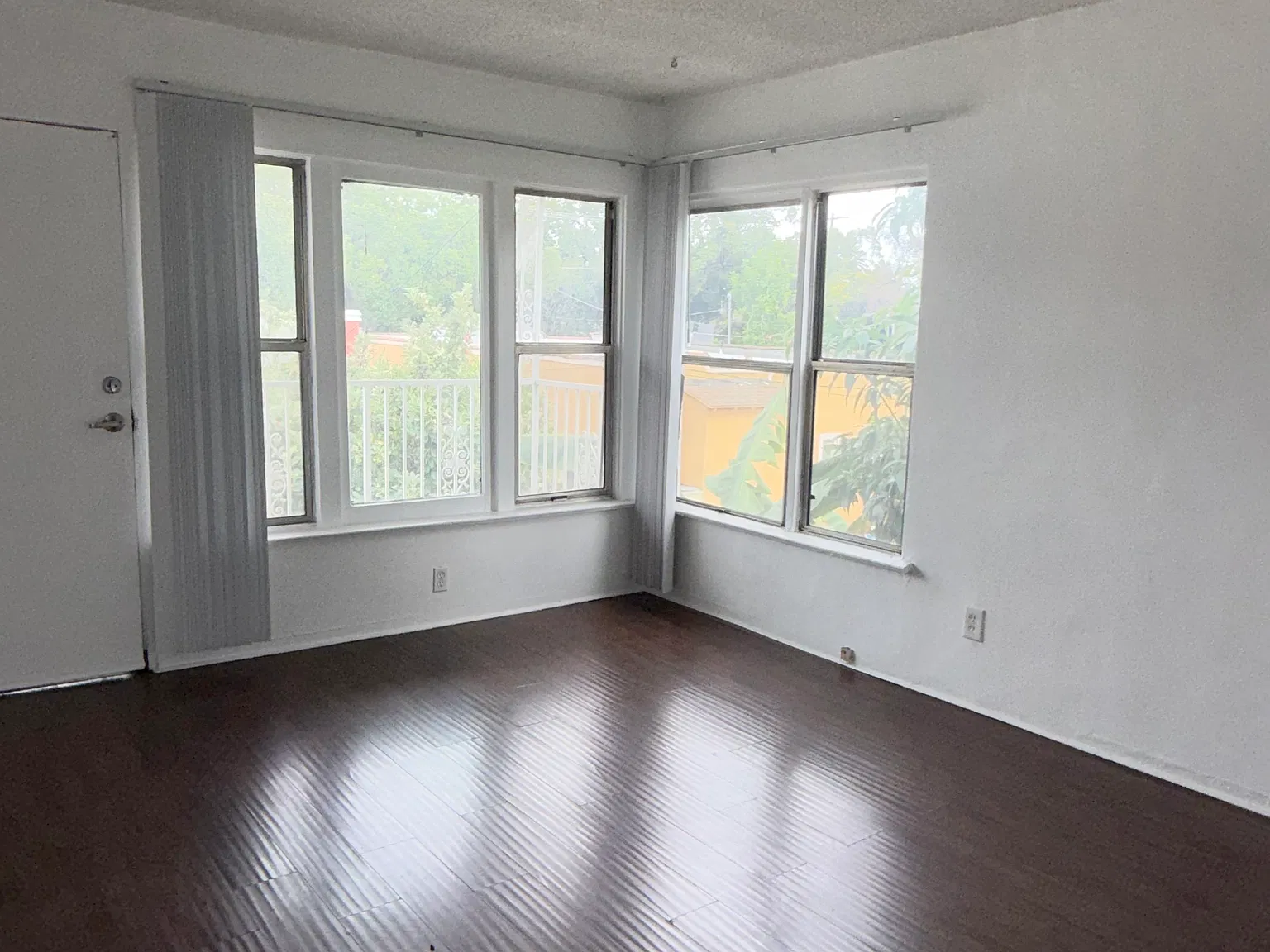 1 bed, 825 sqft, $1,750 — Photo 3