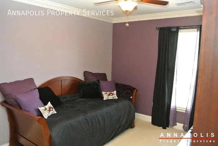 902 Kestrel Ct — Photo 16