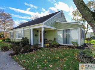 281 Old Nassau Rd #C, Monroe Township, NJ 08831