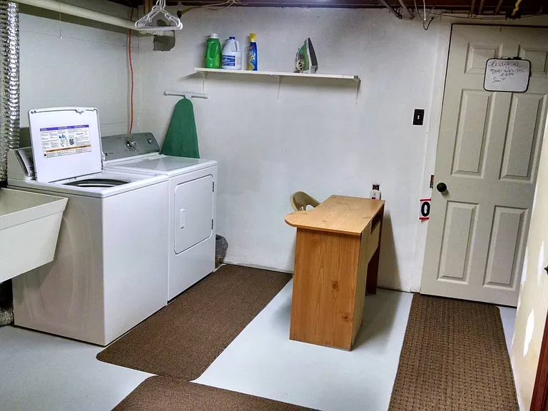 20 Locust Grove Rd #1 — Photo 16
