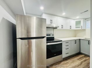 96 Wyndale Dr #BASEMENT, Toronto, ON M6L 1G3