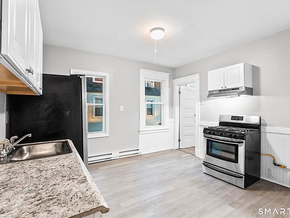 4th image of 37 Southview Street