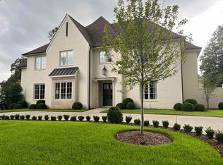 35 Wychewood Dr, Memphis, TN 38117