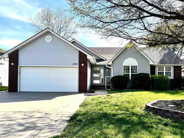 1745 Ryan Ct, El Dorado, KS 67042