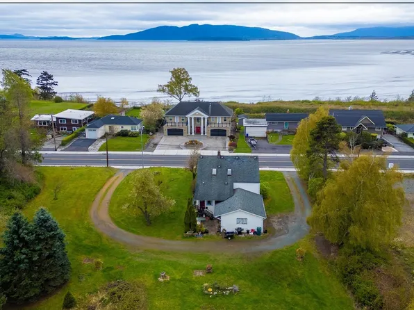 946 Marine Drive, Bellingham, WA 98225