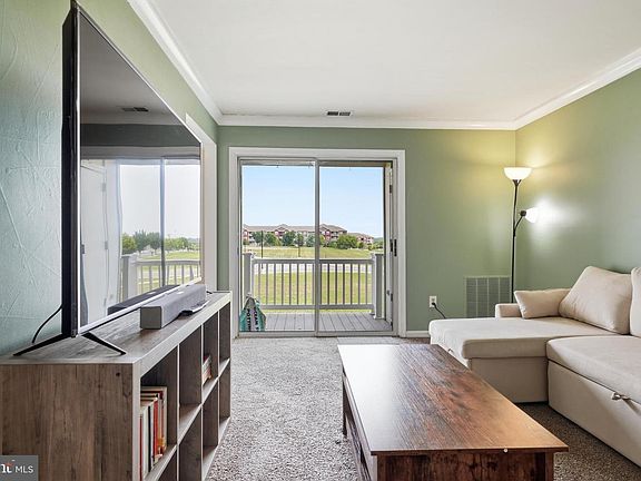 5th image of 1403 Key Pkwy Unit 301A