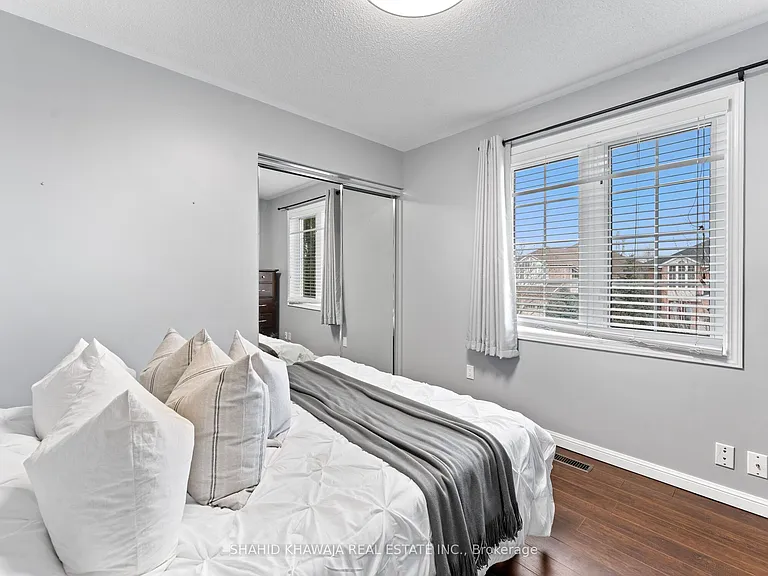 7282 Blackwood Mews — Photo 33