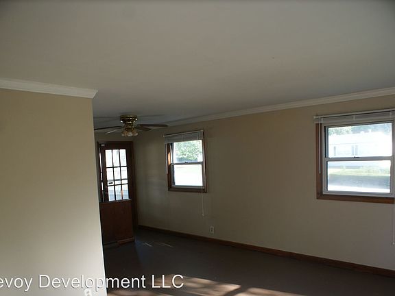 2nd image of 9800 Calumet Dr