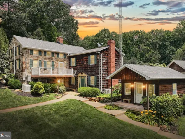 7734 Blue Hill Rd, Glenville, PA 17329