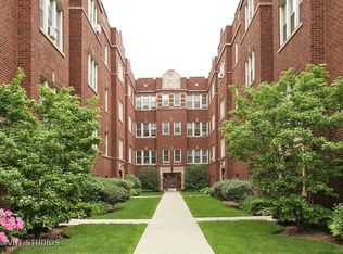 240 S Maple Ave APT 1W, Oak Park, IL 60302