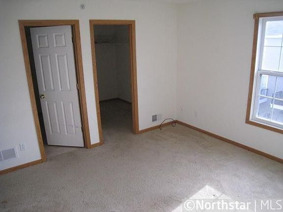 4th image of 9983 Wildflower Dr