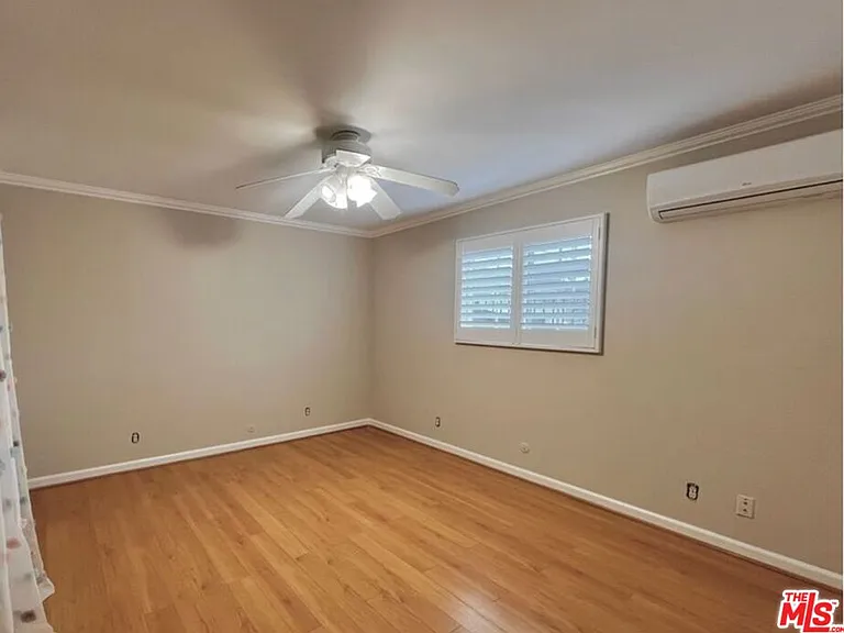 3317 Burritt Way — Photo 7