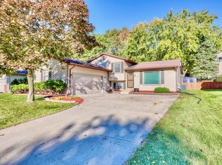 410 S Grandview Blvd, Waukesha, WI 53188