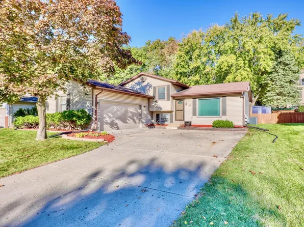 410 South Grandview BOULEVARD, Waukesha, WI 53188