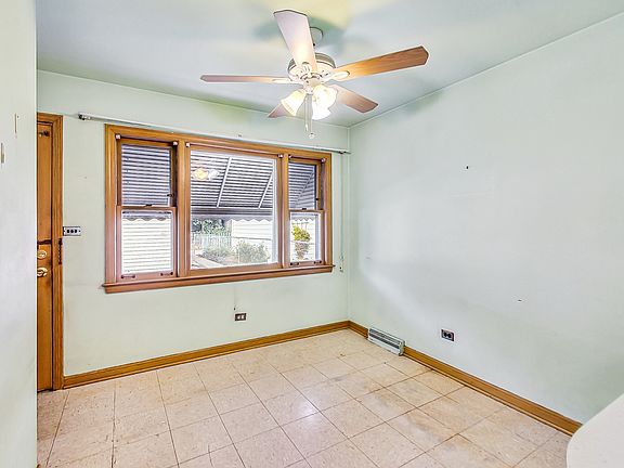 5th image of 5362 N Cicero Ave