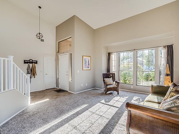 4th image of 3119 S Valle Verde Cir