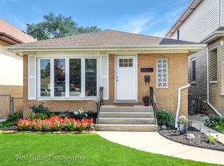 3421 Sunnyside Ave, Brookfield, IL 60513