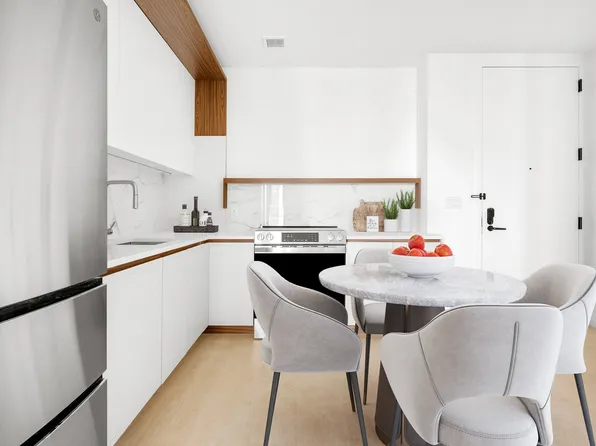 570 Fulton Street 20F image 2 of 16