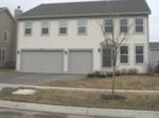 2670 Hennig Rd, Hampshire, IL 60140