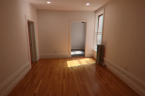 Rented by PMG Real Estate  | media 13