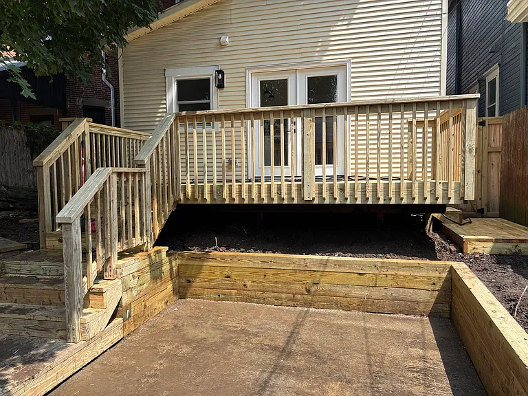 1321 Forsythe Ave — Photo 21