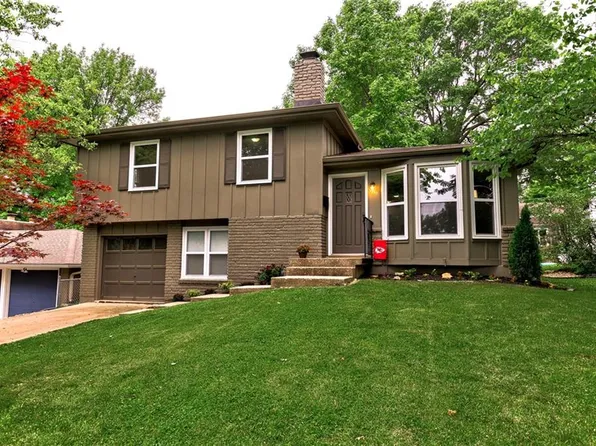 5232 Maple Ave, Mission, KS 66202