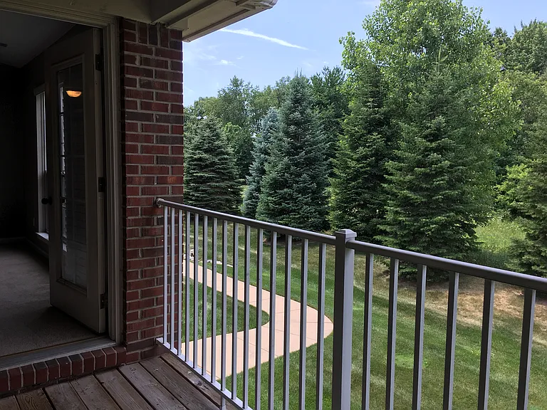 20209 Chesapeake Cir — Photo 35