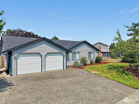 2nd image of 12512 SE 275th Place