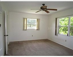 5th image of 4060 Park Ave
