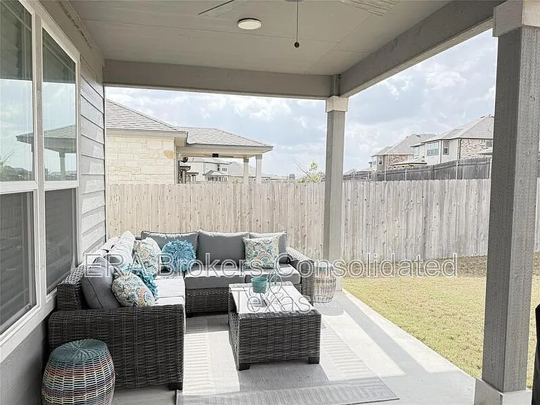 4644 Padula Dr — Photo 28