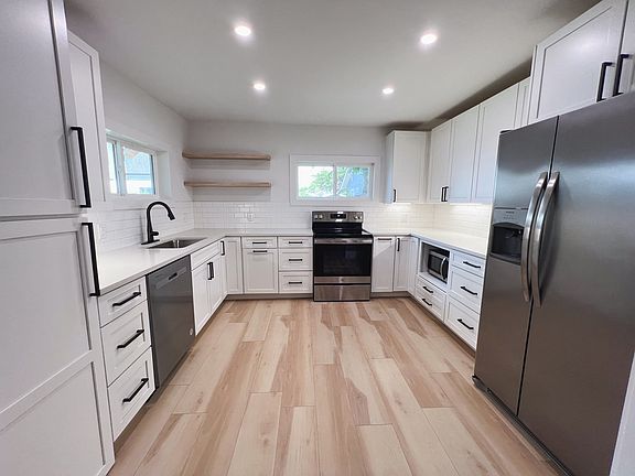 4th image of 5544 Willis Ave
