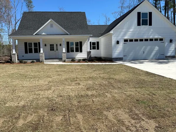 623 Winding Creek Road, Rocky Point, NC 28457