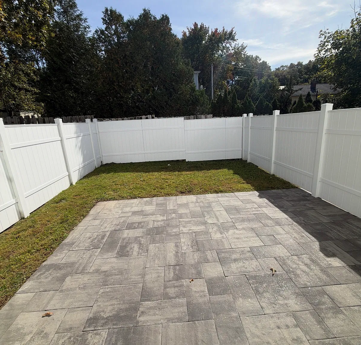 3 bed, 2.5 bath, 1614 sqft, $3,200 — Photo 4