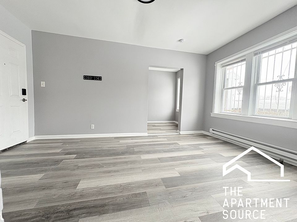 1st image of 6226 S Western Ave #205