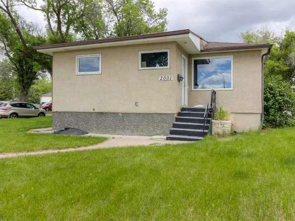 2001 10th Ave S, Lethbridge, AB T1K 0B9