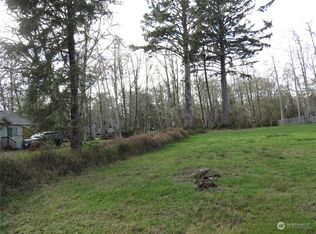 815 Hassalo Ave SE, Ocean Shores, WA