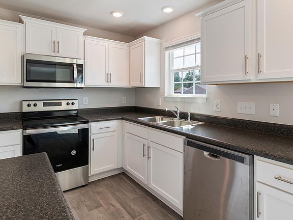 2nd image of 4904 Black Forest Dr