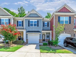 709 Briarcliff St, Apex, NC 27502
