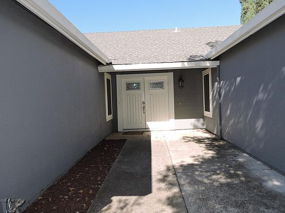 5th image of 109 Cedro Cir
