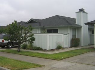 1916 Spinnaker Pl, Santa Rosa, CA 95403