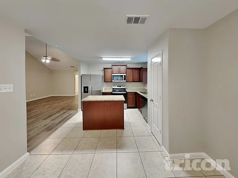 100 Rebel Rd — Photo 7