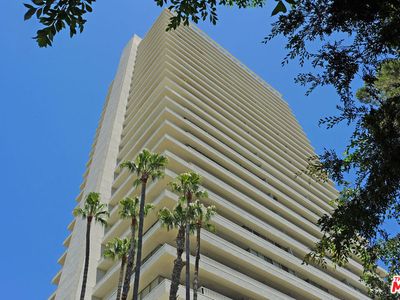 9255 Doheny Rd APT 1101, West Hollywood, CA, 90069