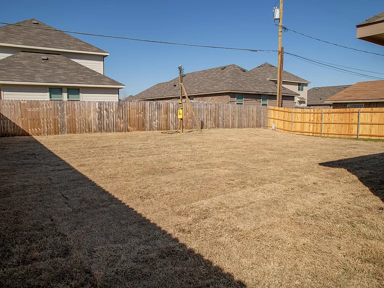 1500 Cardinal Dr — Photo 7