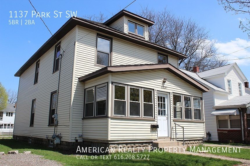 1st image of 1137 Park St SW